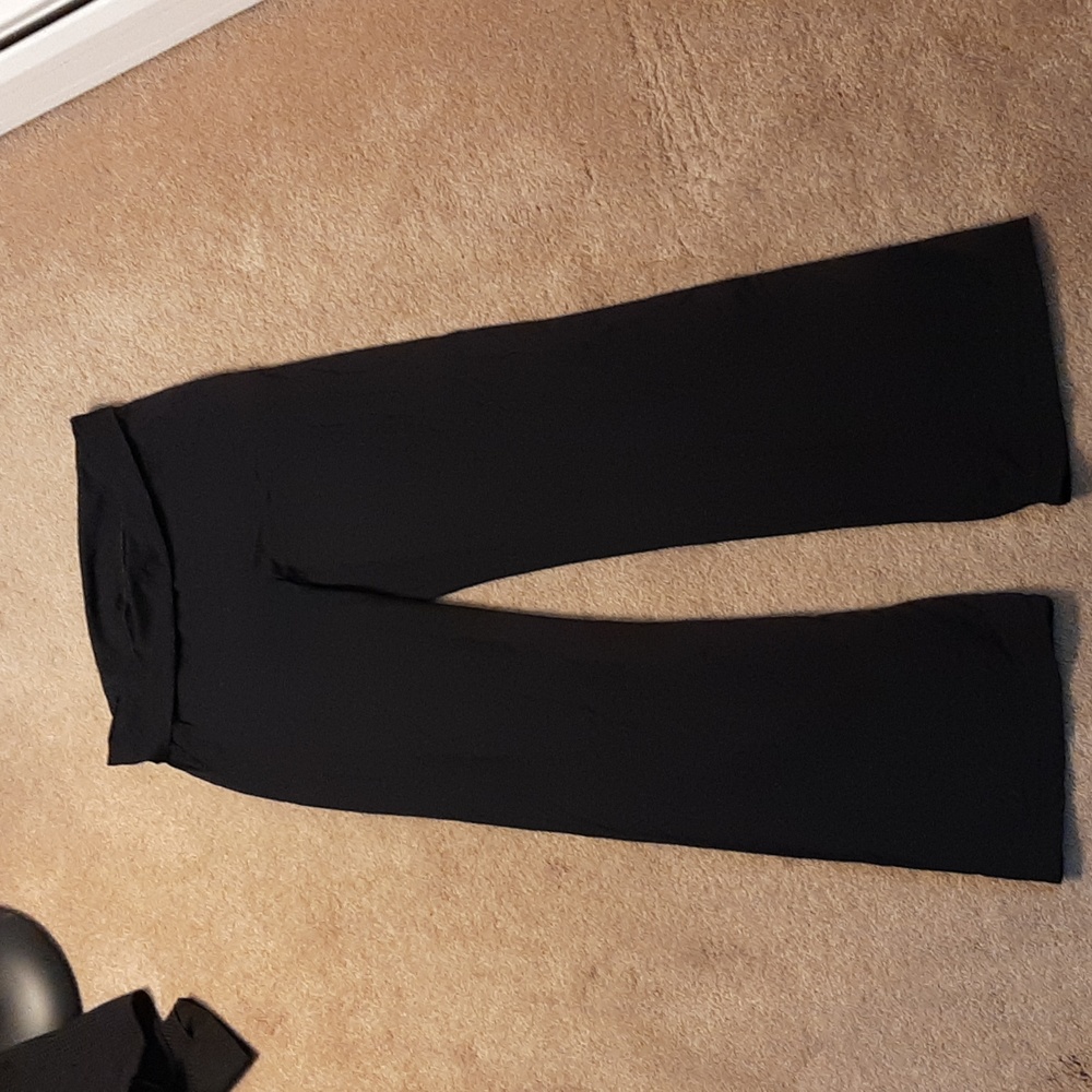 Patagonia Black Wide-Leg Fold-Over Waist Pants